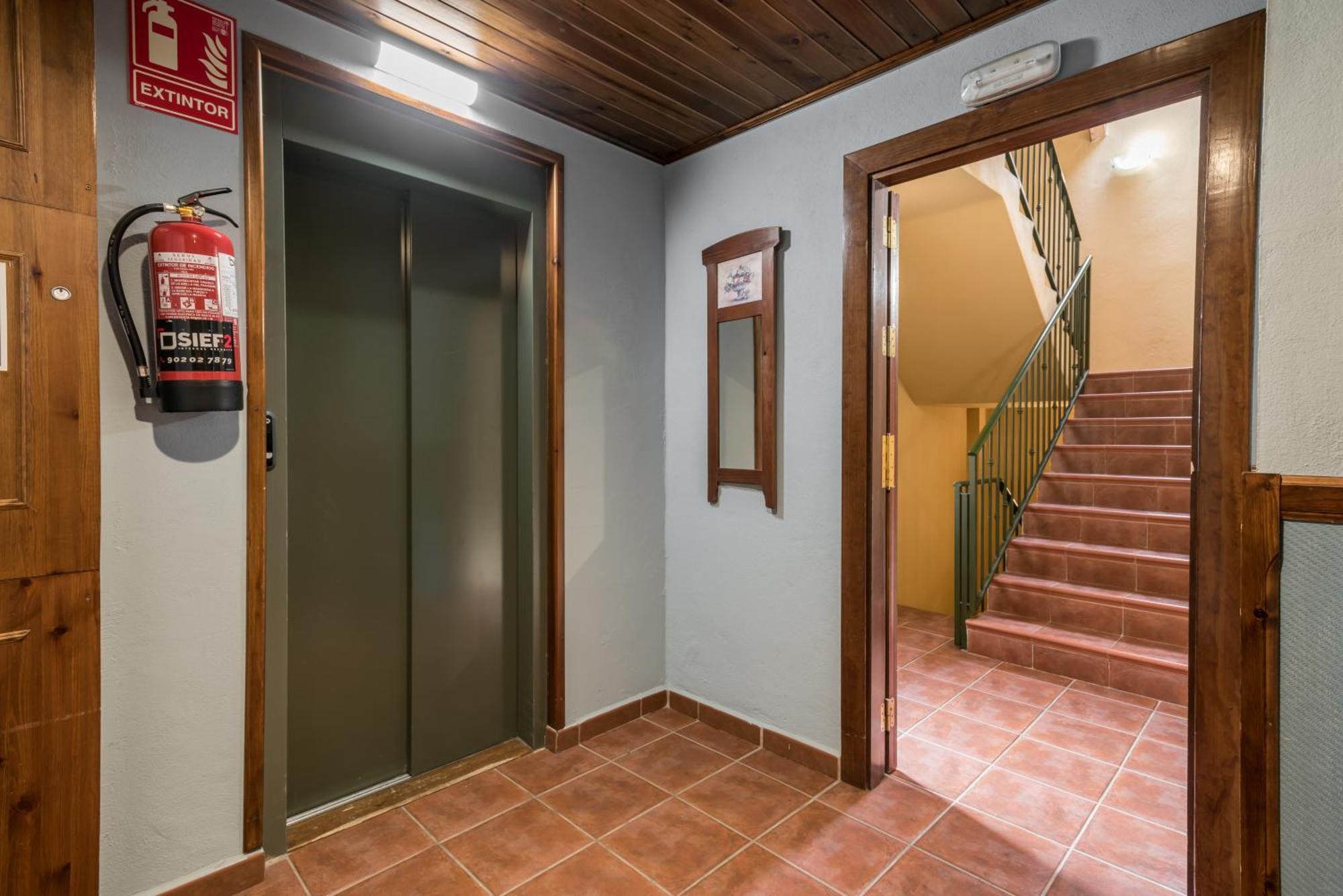 Hotel AA Beret Vielha e Mijaran Buitenkant foto